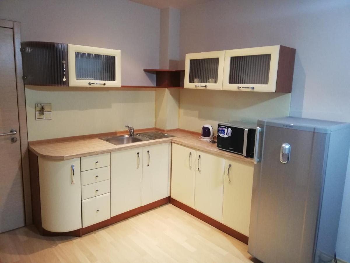 Apart Hotel Central Razgrad ภายนอก รูปภาพ
