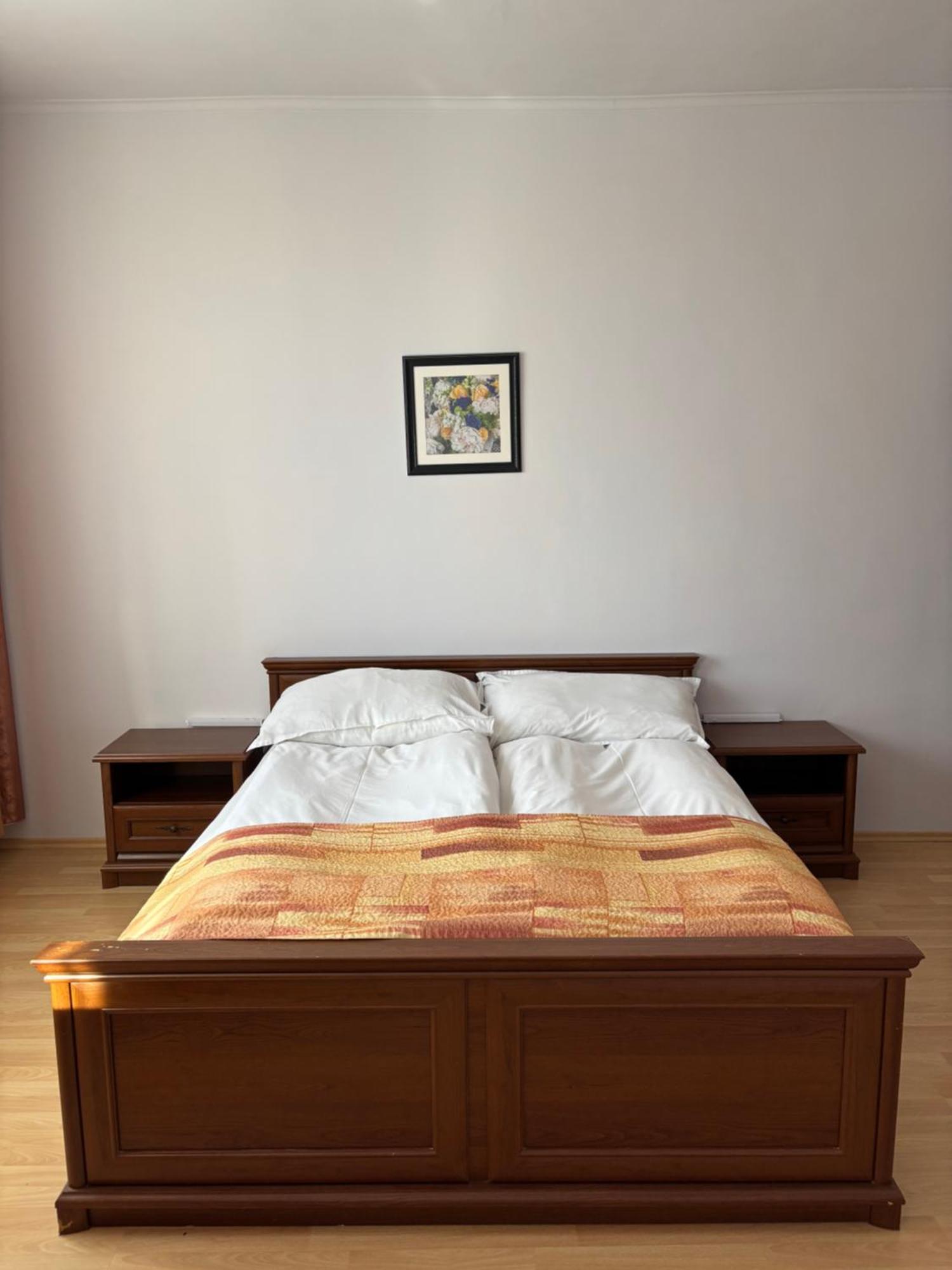 Apart Hotel Central Razgrad ภายนอก รูปภาพ