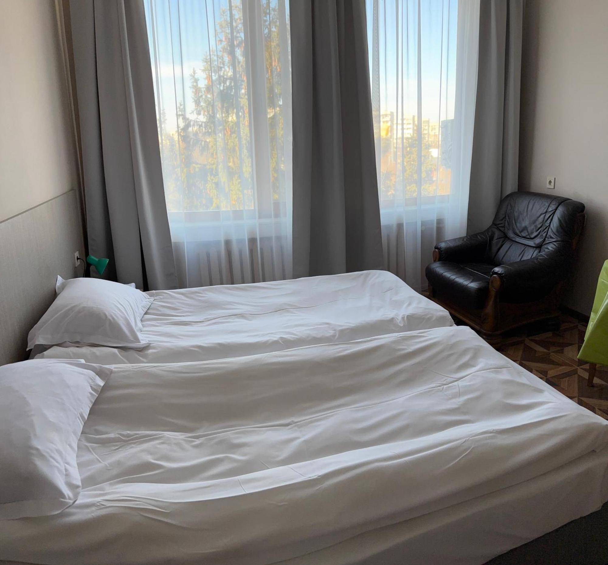 Apart Hotel Central Razgrad ภายนอก รูปภาพ